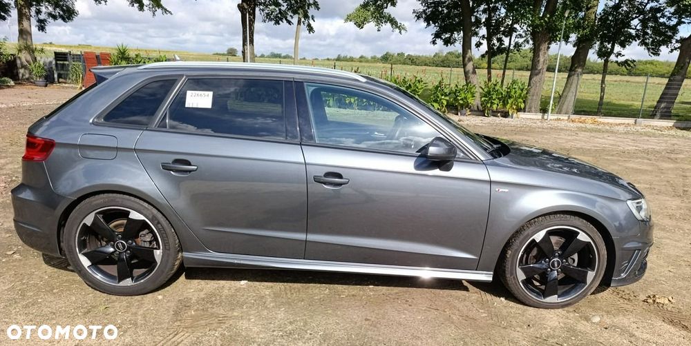Audi A3 Sportback - 5