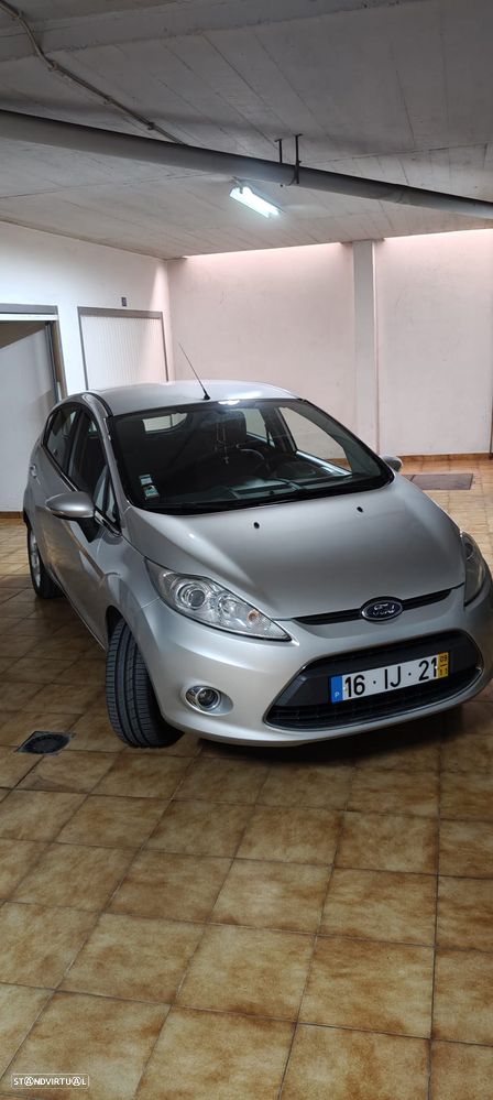 Ford Fiesta 1.4 TDCI Titanium - 12