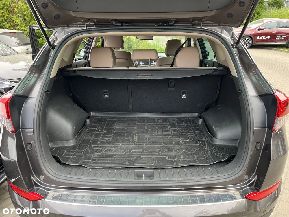 Hyundai Tucson 1.6 GDI BlueDrive Comfort 2WD - 17