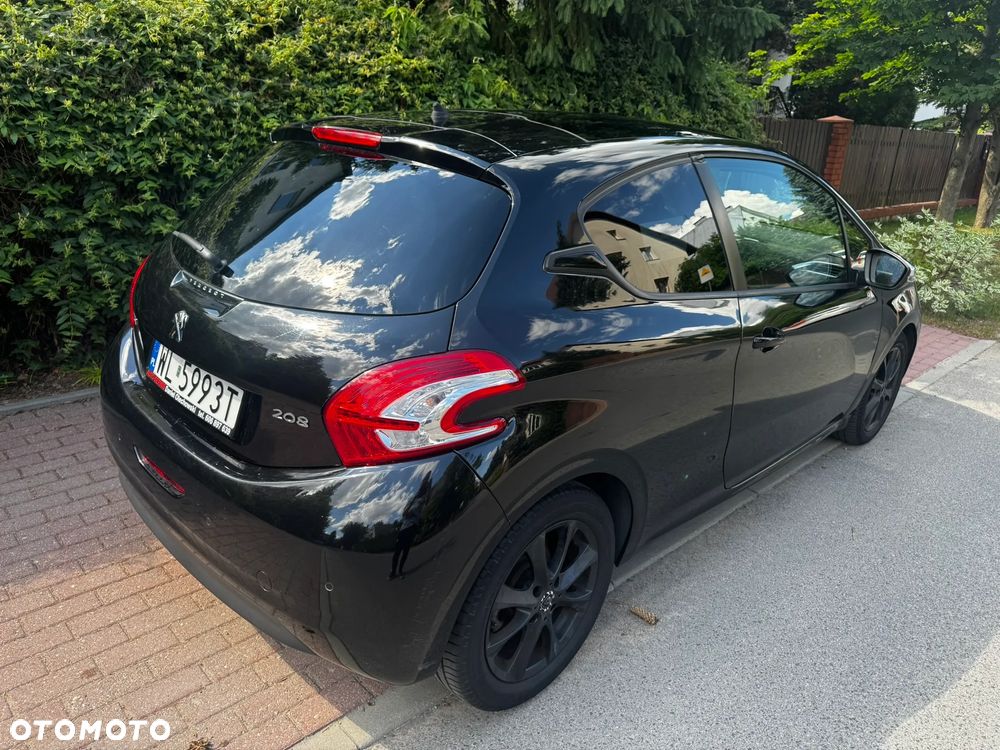 Peugeot 208 1.6 BlueHDi Allure S&S - 3