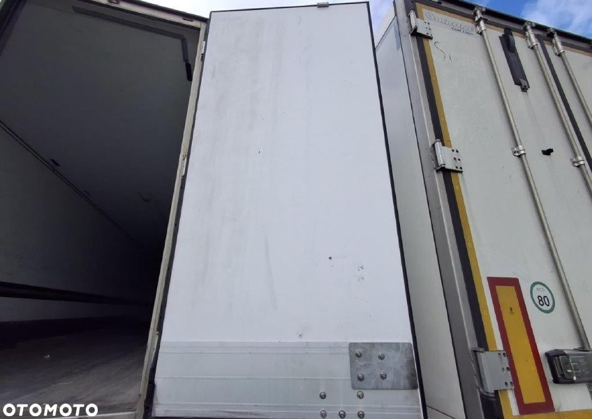 Schmitz Cargobull SKO FP 60 ThermoKing SLXi 300 - 6