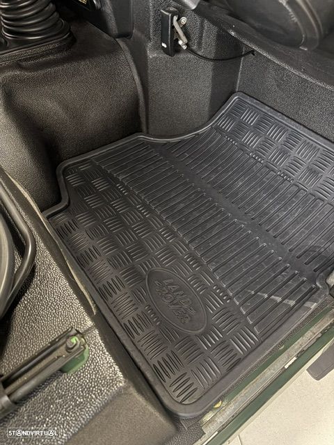 Land Rover Defender 90 2.5 TD5 Metal Top - 55
