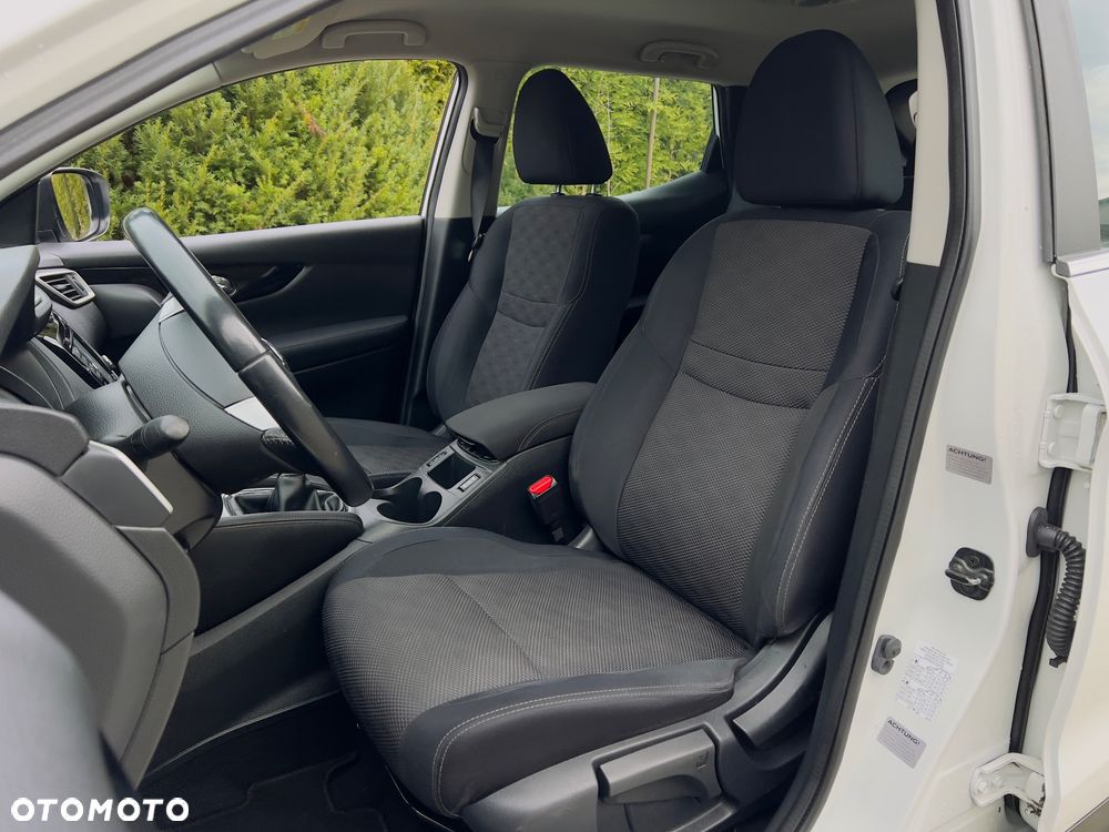 Nissan Qashqai 1.6 dCi 360 S&S - 19