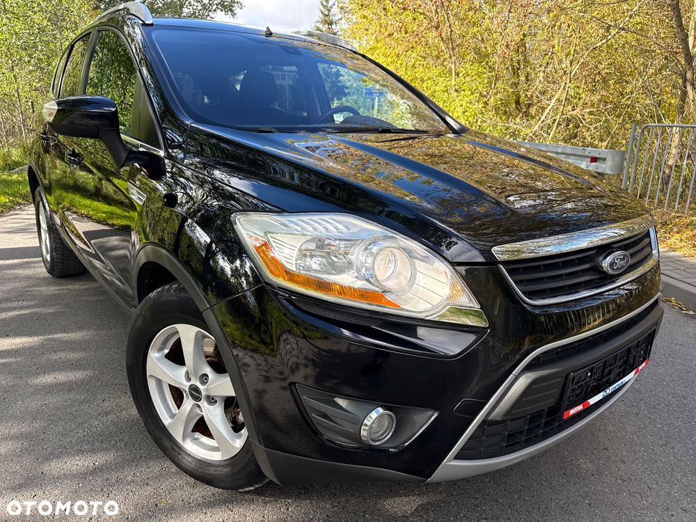 Ford Kuga 2.5 4x4 Titanium - 26