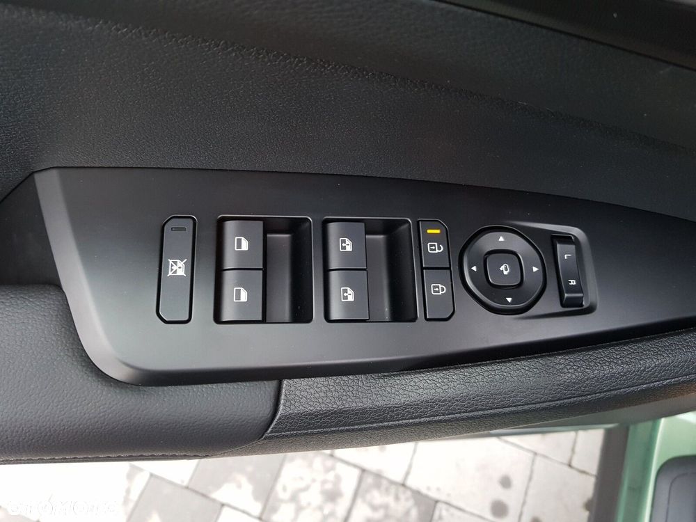 Kia Sportage 1.6 T-GDI HEV Anniversary 2WD - 14