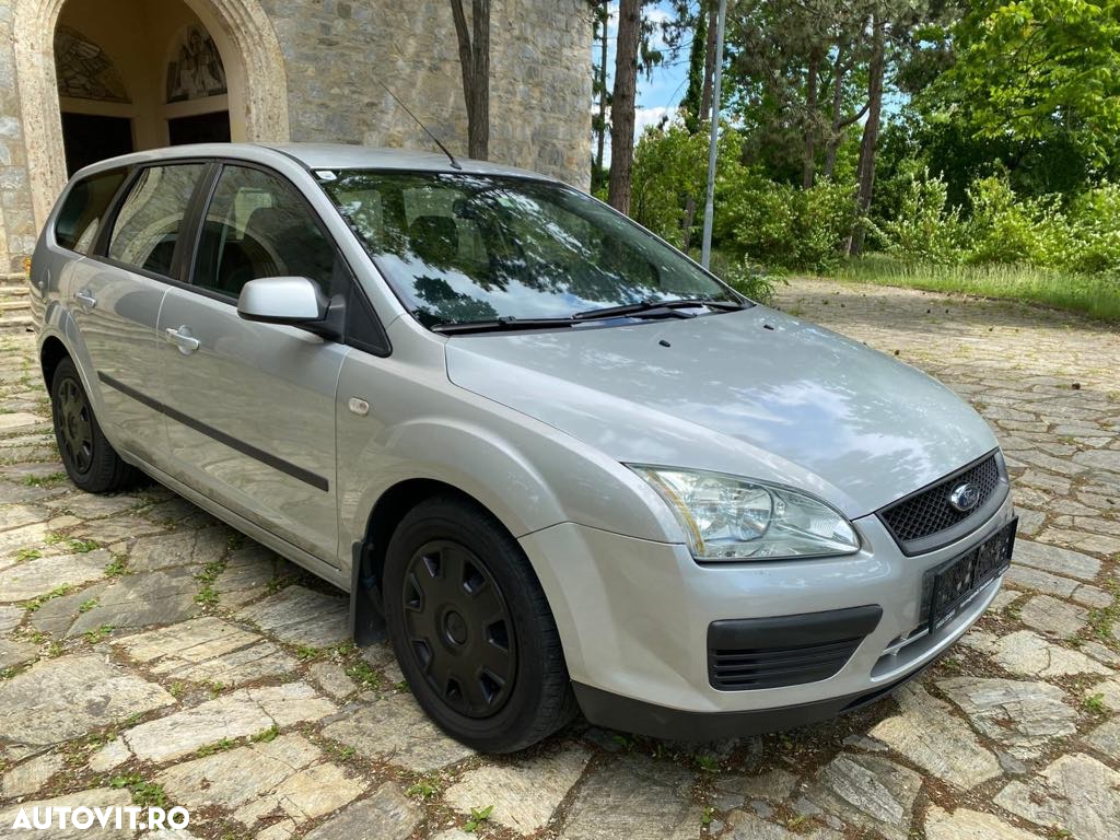 Ford Focus 1.6 TDCI Ambiente - 3