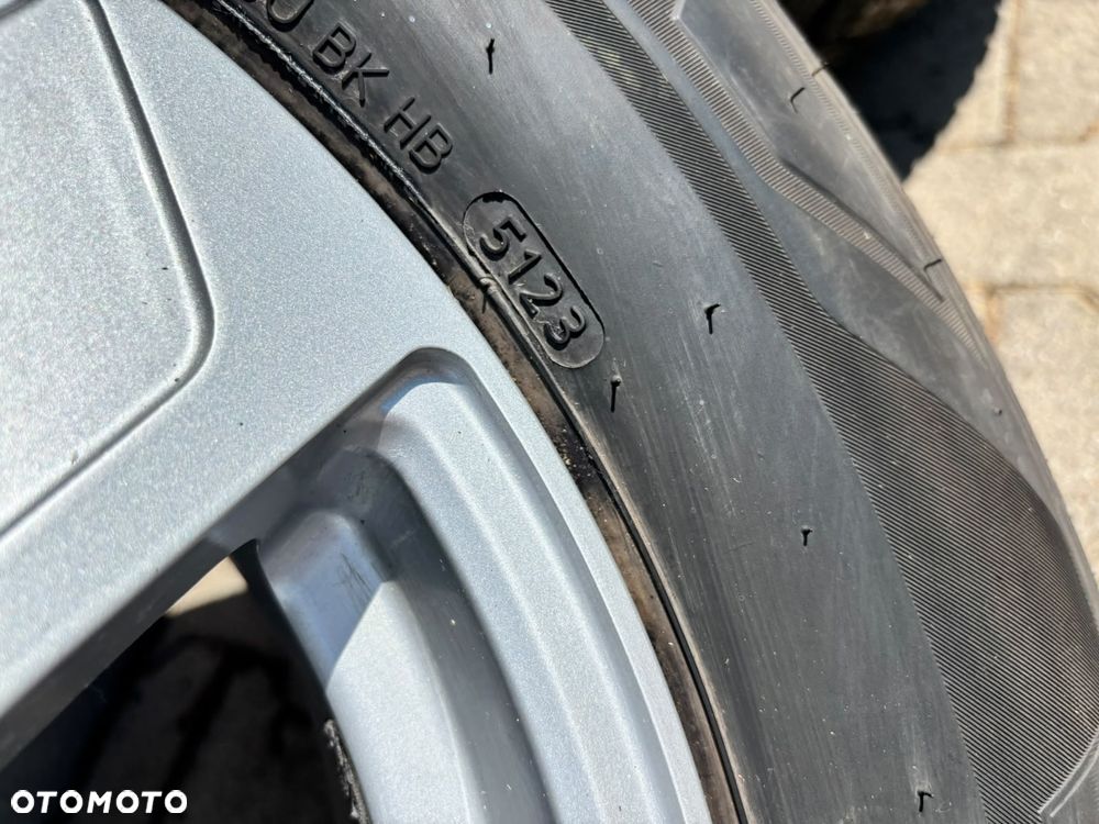 VW CRAFTER II KOMPLET KÓŁ HANKOOK 235/65/16C ZIMA VANTRA LT WINTER I*CEPT LV FELGI ALU - 13