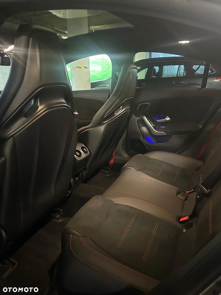 Mercedes-Benz CLA - 6