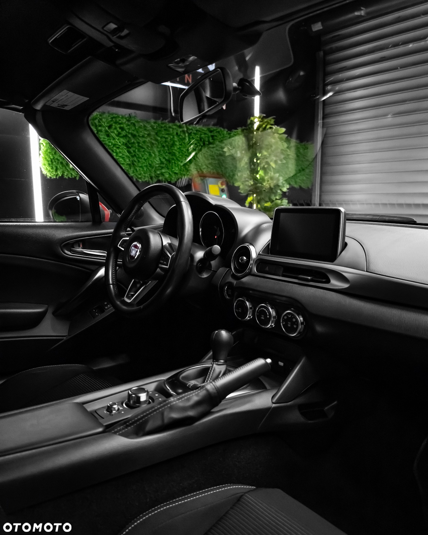 Fiat 124 Spider 1.4 MultiAir Turbo - 11