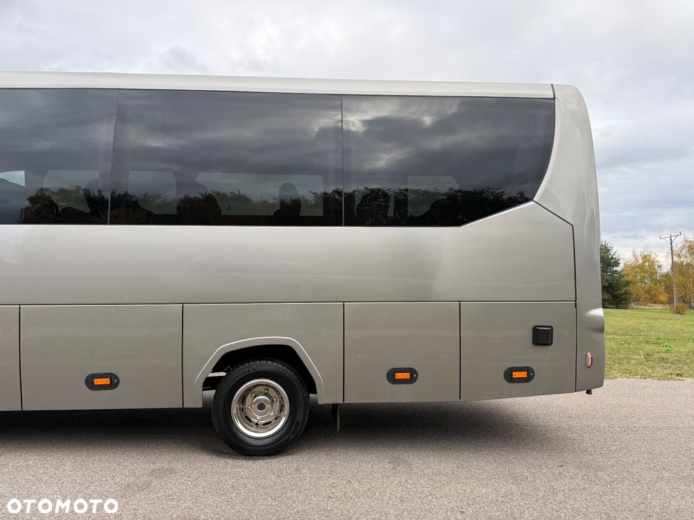 Mercedes-Benz Sprinter 519 - 14