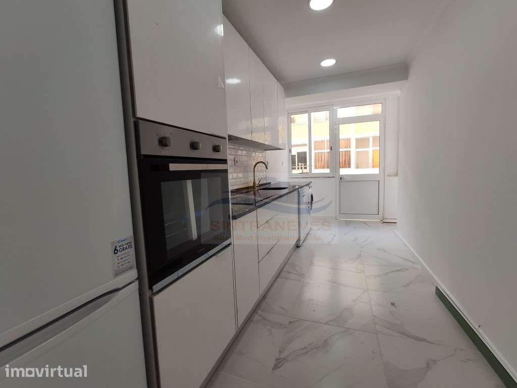 T3 totalmente remodelado, Venda Nova, com logradouro - Grande imagem: 4/14
