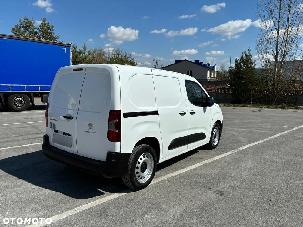 Peugeot Partner - 9