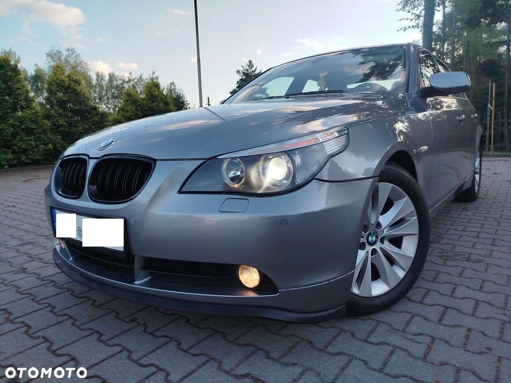 BMW Seria 5 520i - 1