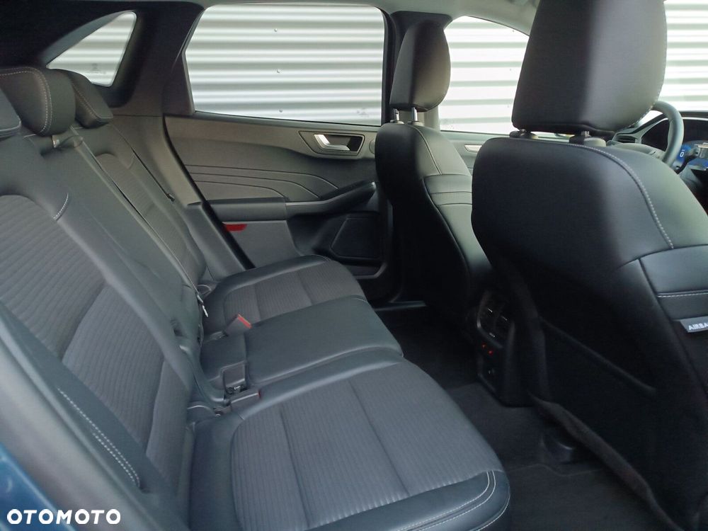 Ford Kuga 1.5 EcoBoost FWD Titanium X - 30