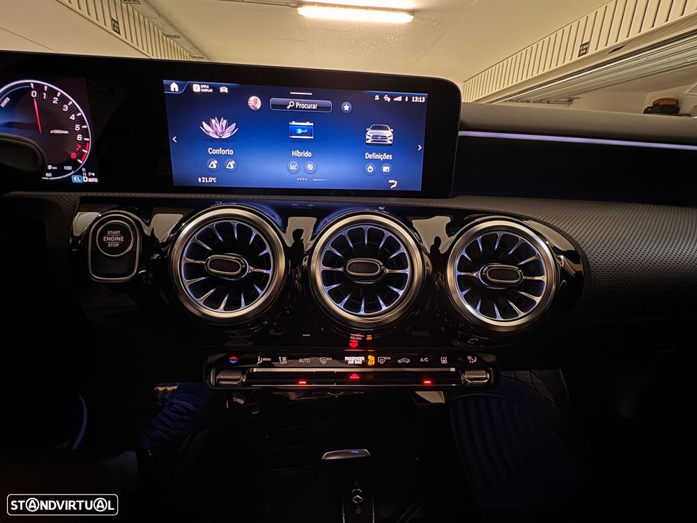 Mercedes-Benz A 250 - 11