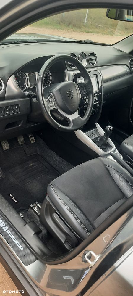 Suzuki Vitara 1.6 (4x4) Allgrip Comfort+ - 9