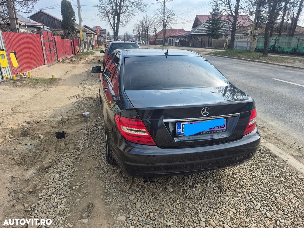 Mercedes-Benz C - 3