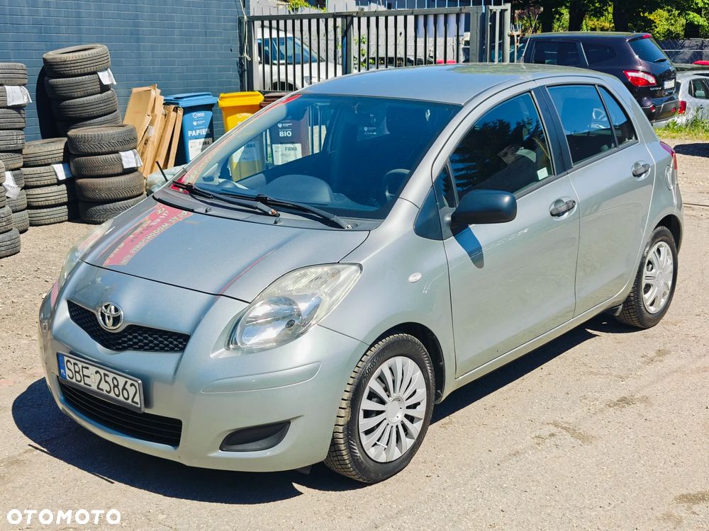 Toyota Yaris 1.33 Prestige - 28
