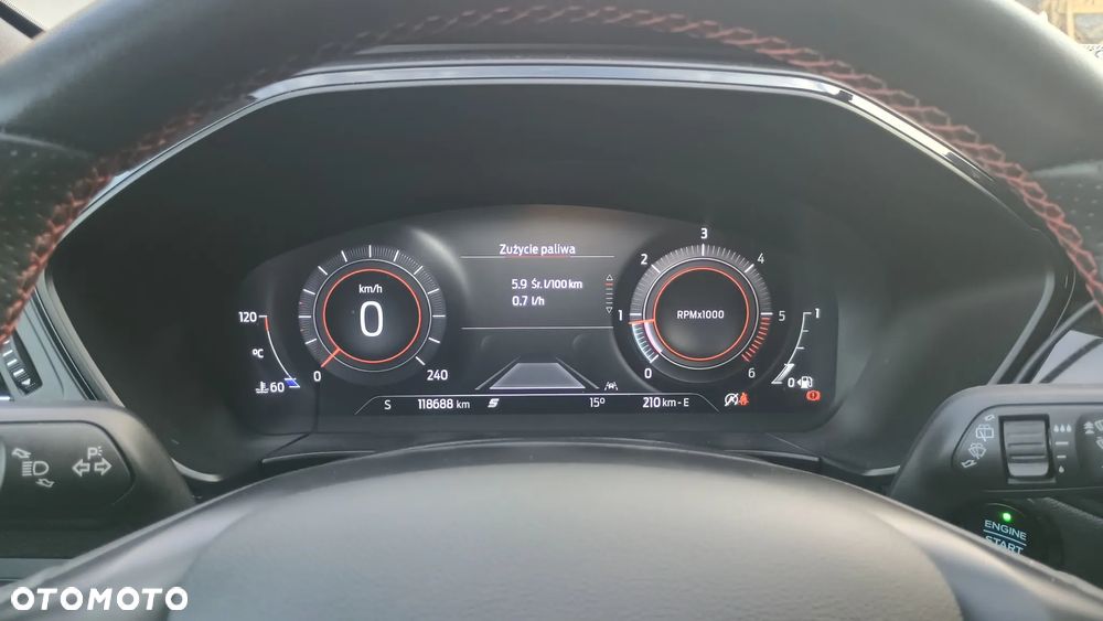 Ford Kuga 2.0 EcoBlue Hybrid ST-LINE X - 34