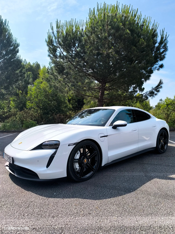 Porsche Taycan 4S bateria Performance Plus