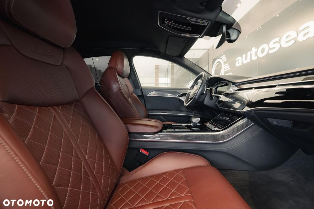 Audi S8 - 17