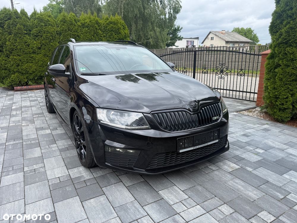 Skoda Octavia 2.0 TDI DSG RS - 4