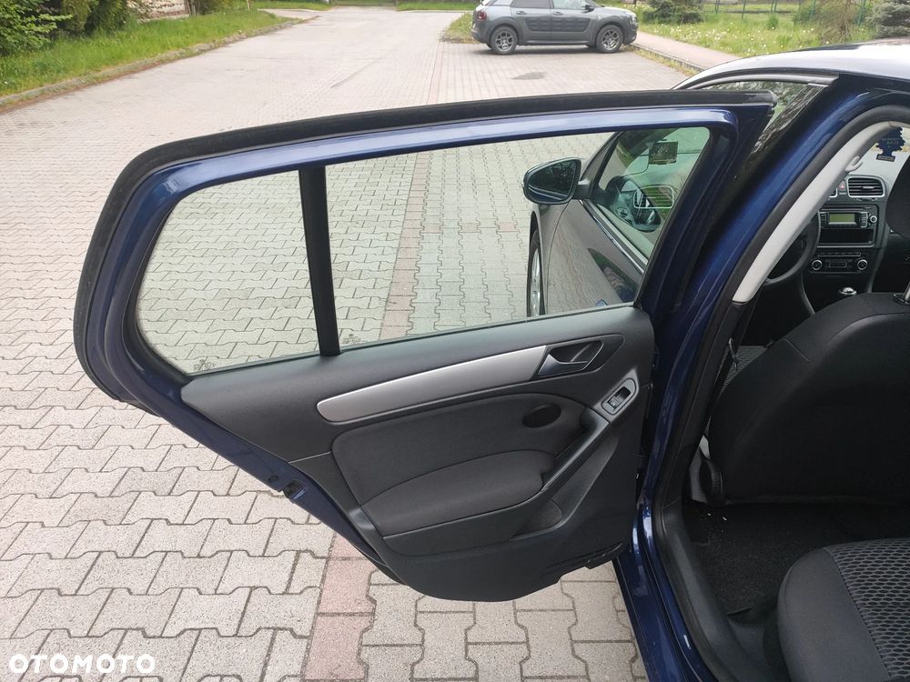 Volkswagen Golf 1.6 Edition - 28