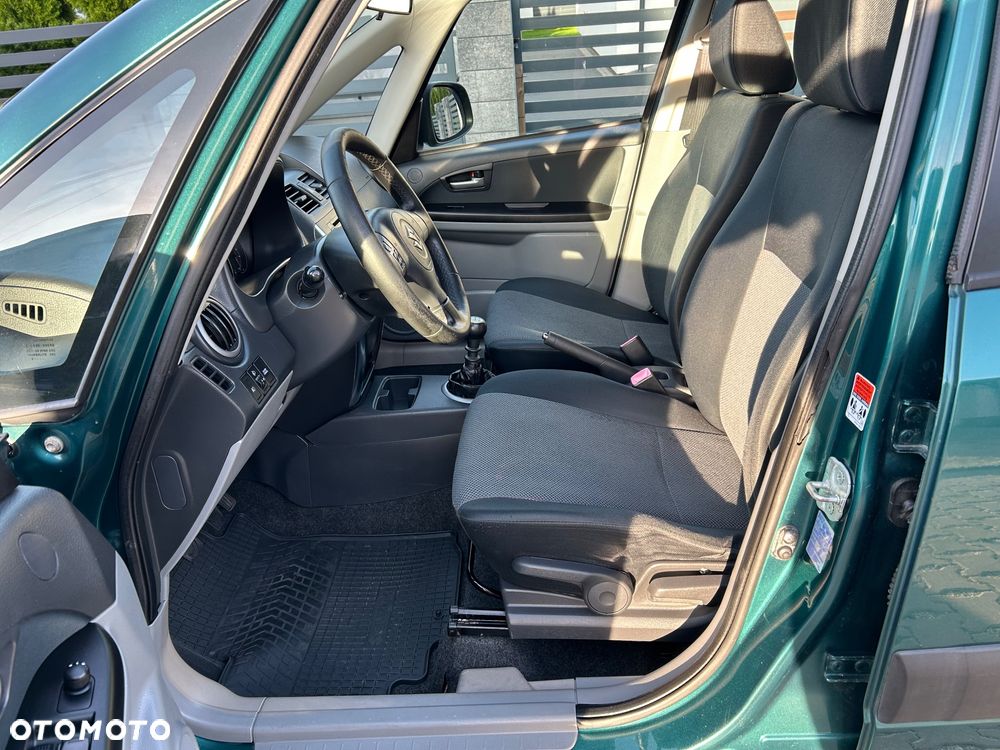Suzuki SX4 - 13