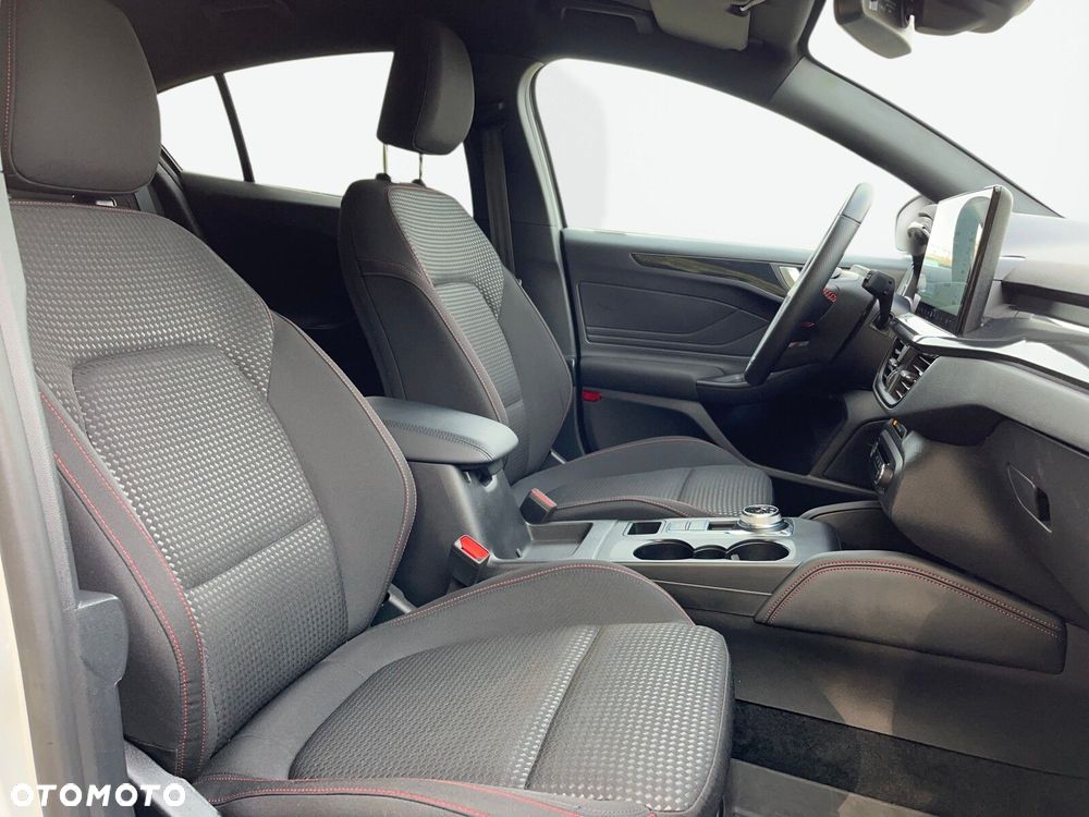 Ford Focus - 22