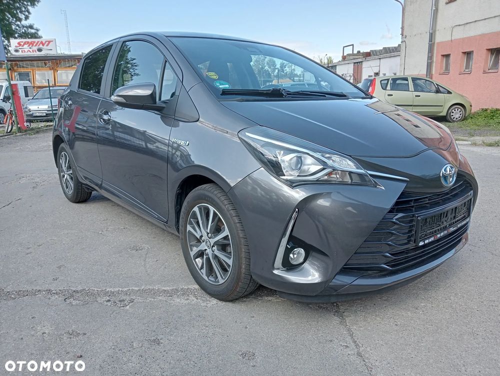Toyota Yaris 1.5 20th Anniversary CVT - 3