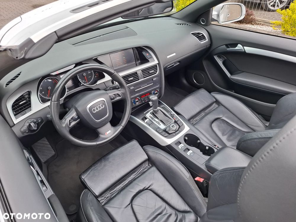 Audi A5 Cabrio - 28