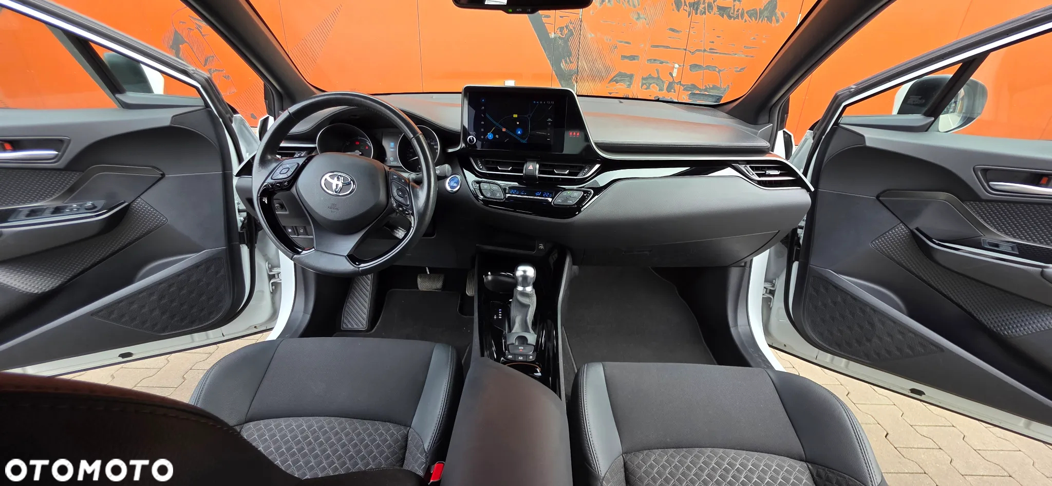 Toyota C-HR - 18
