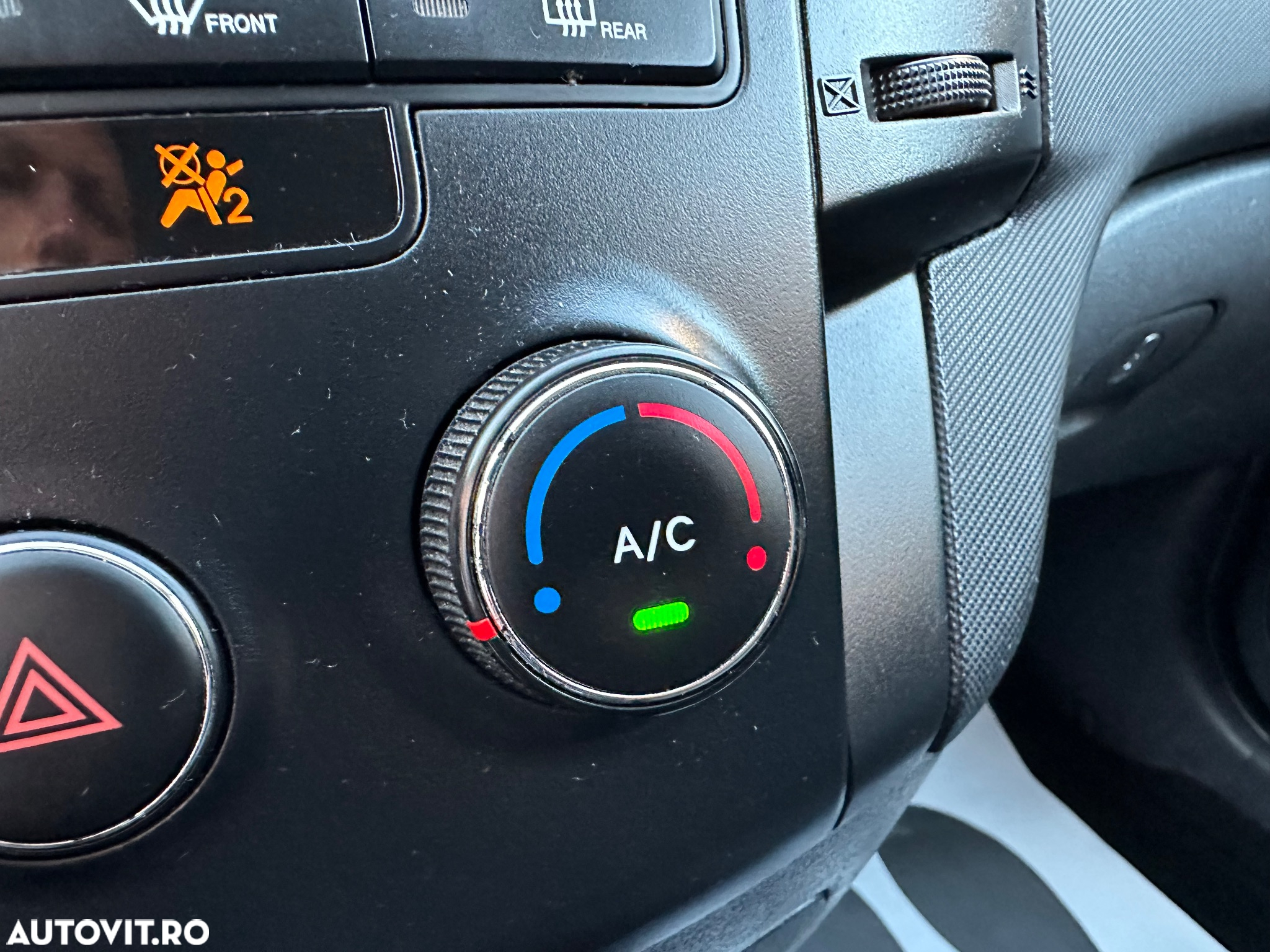 Hyundai i30 1.4 FIFA WM Edition - 19