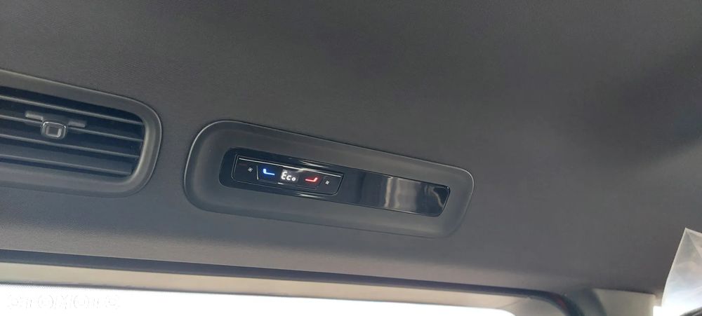 Volkswagen ID. Buzz - 17