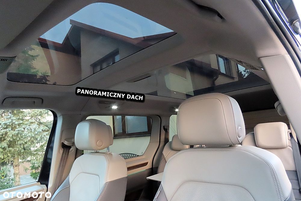 Volkswagen Multivan - 22
