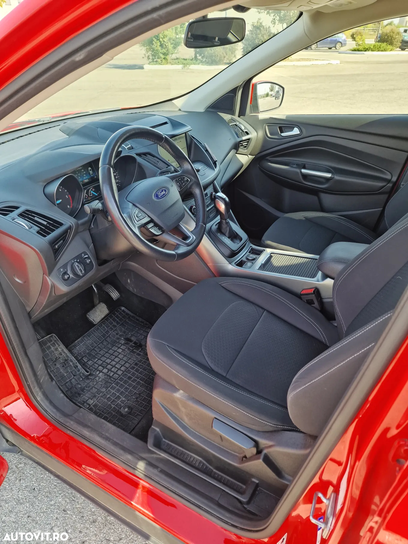 Ford Kuga 2.0 TDCi 4WD Powershift Titanium - 12