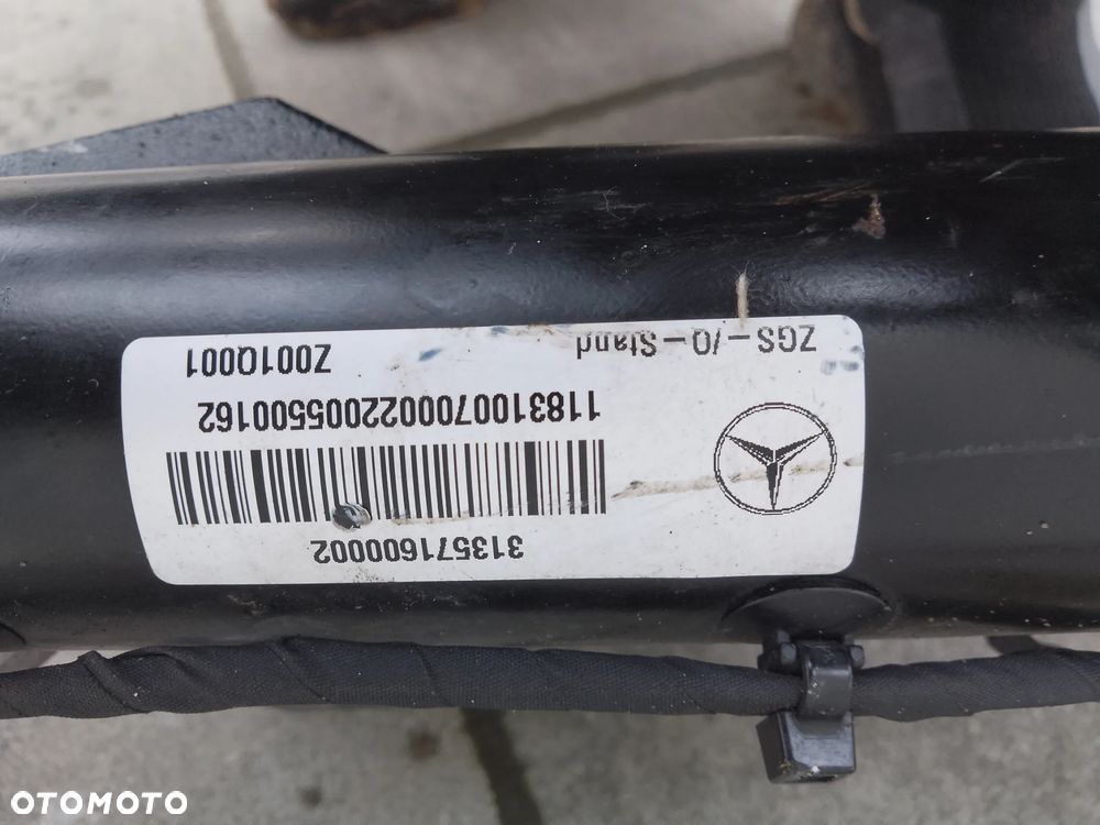 MEERCEDES CLA A118 HAK HOLOWNICZY MEERCEDES CLA 118 HAK HOLOWNICZY 1183100700 - 9