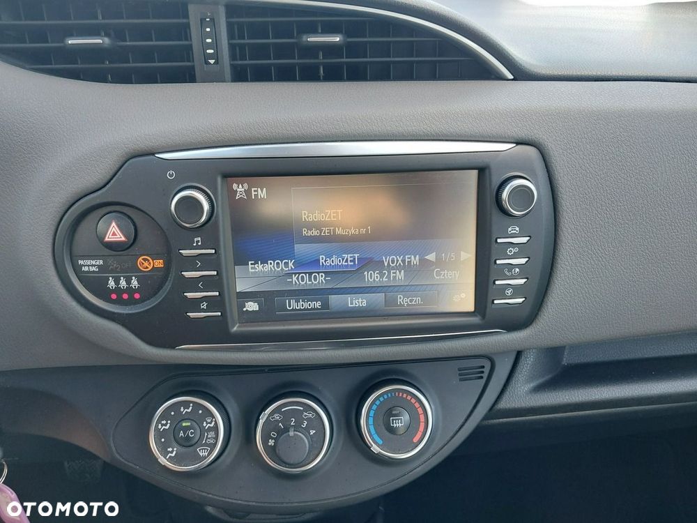 Toyota Yaris 1.5 Premium - 20