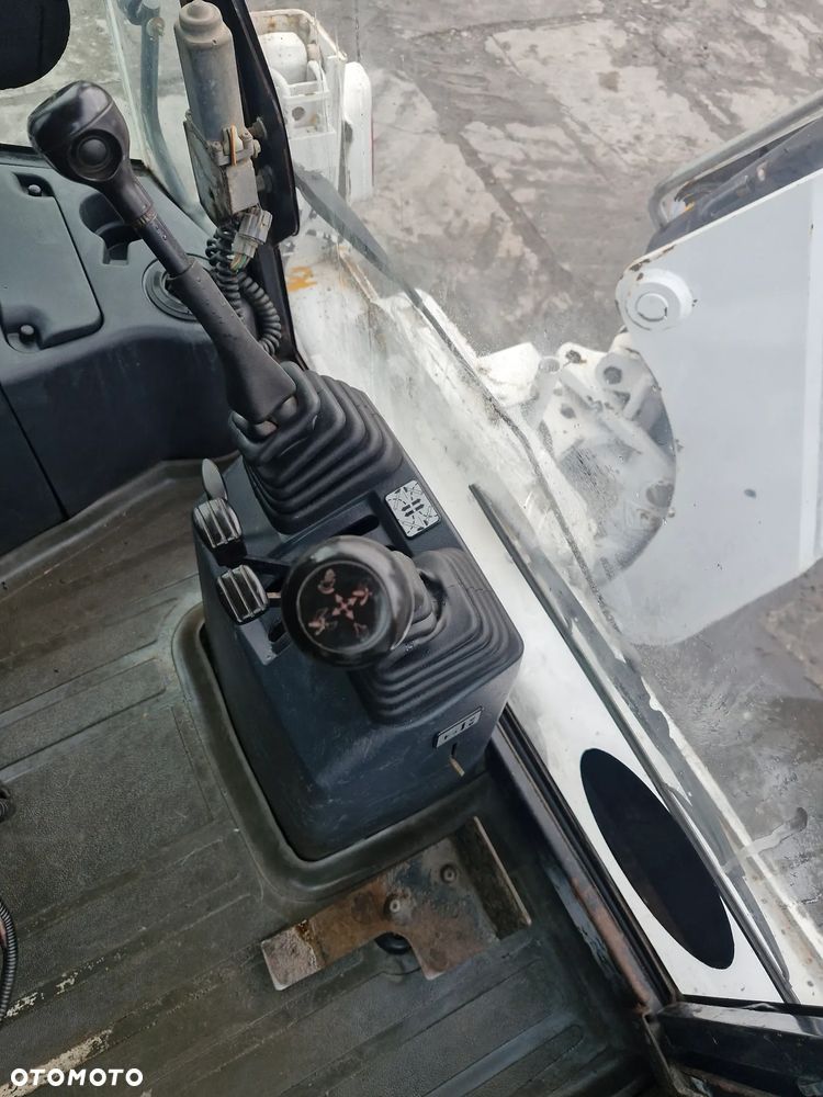 JCB 2cx - 5