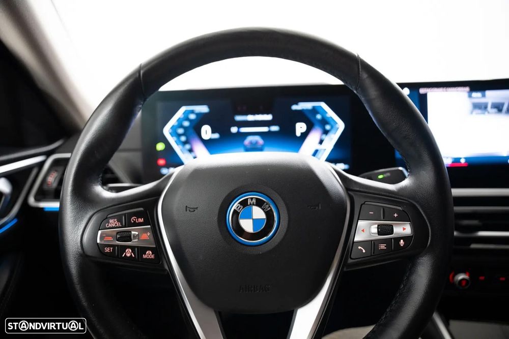 BMW i4 eDrive40 - 15