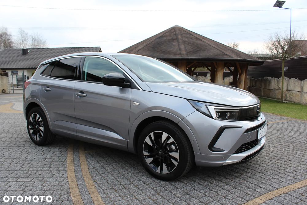 Opel Grandland 1.5 D Automatik Business Elegance - 9