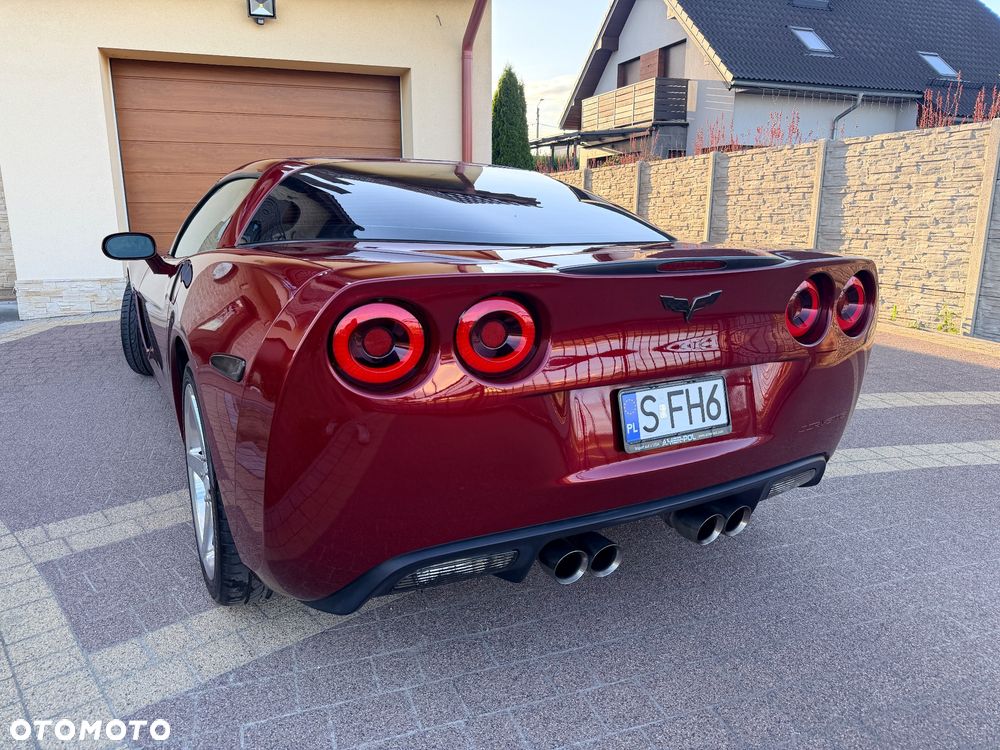 Chevrolet Corvette - 3