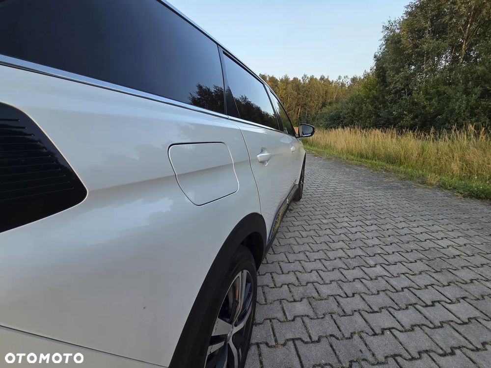 Peugeot 5008 - 15