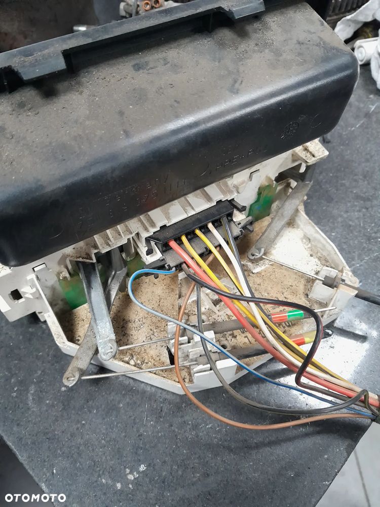 Panelu nawiewu VW T4 Multivan Lift - 2