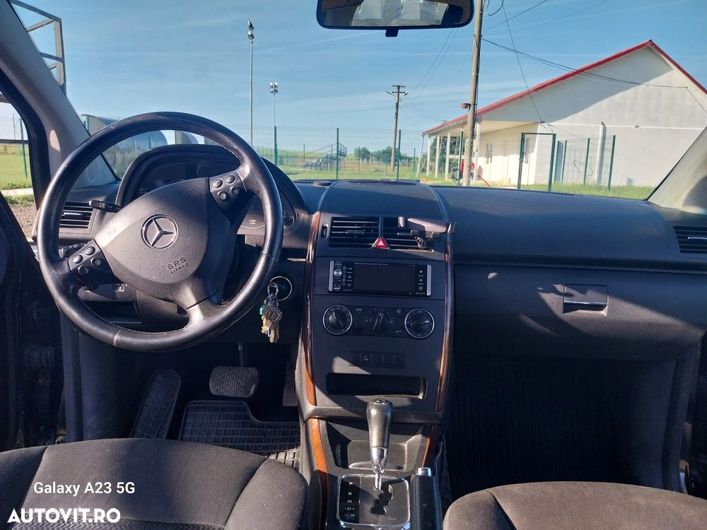 MERCEDES-BENZ A-Class 2005 — imagine 8
