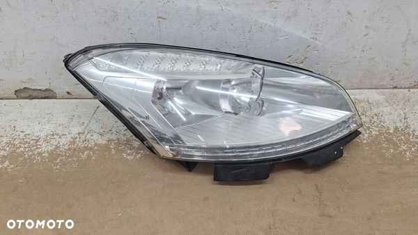 LAMPA PRZÓD PRAWA CITROEN C4 PICASSO I LIFT