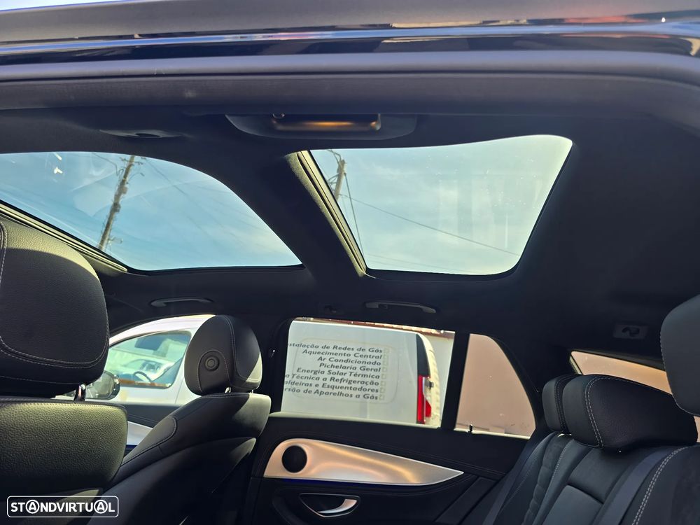 Mercedes-Benz E 300 de 4Matic 9G-TRONIC AMG Line - 28