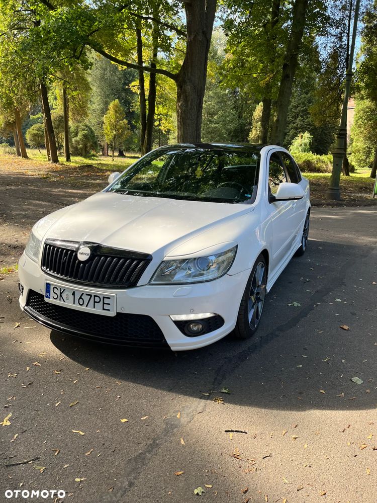 Skoda Octavia 2.0 TFSI RS DSG - 2
