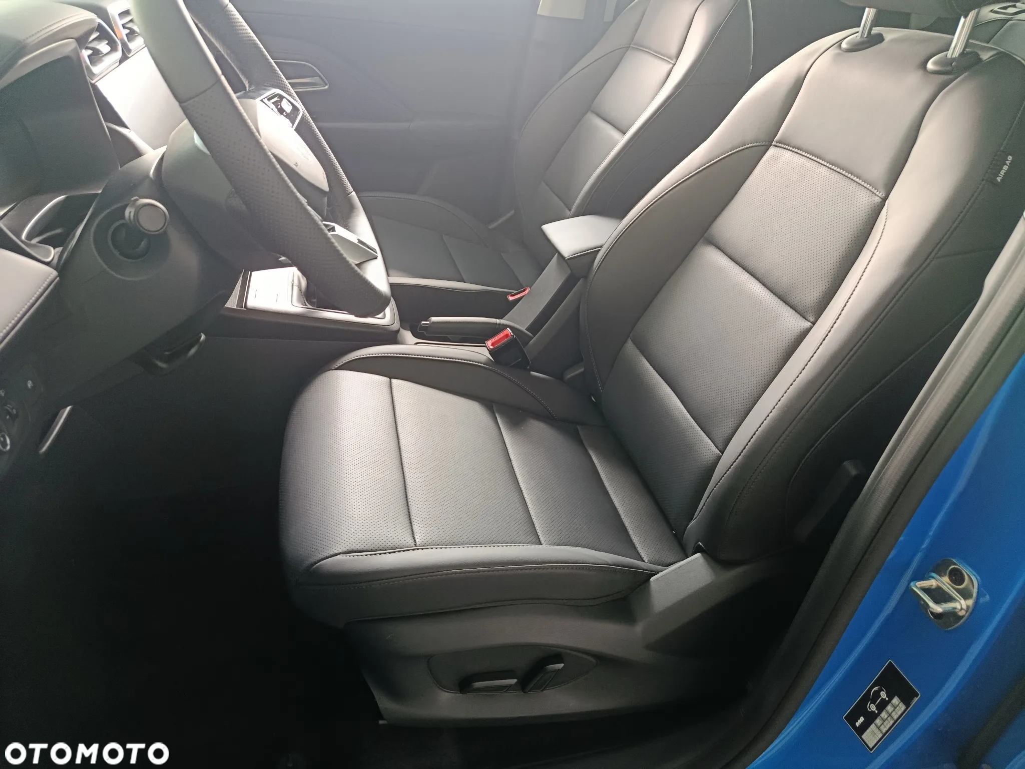 MG ZS - 8