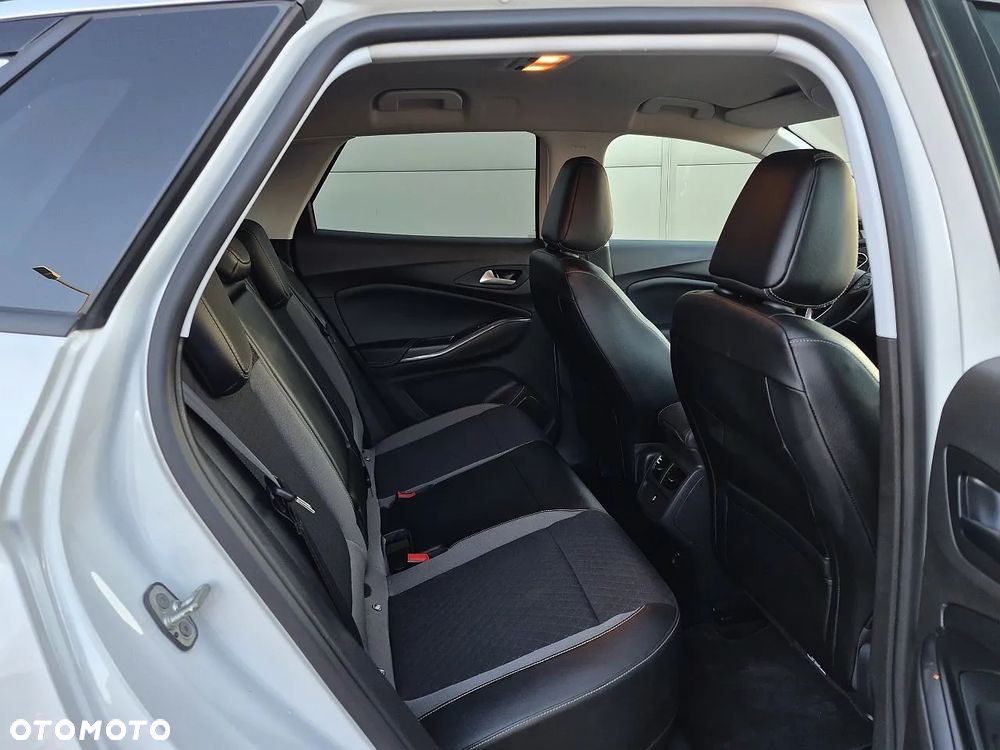 Opel Grandland X 1.6 T PHEV 4x4 Ultimate - 9